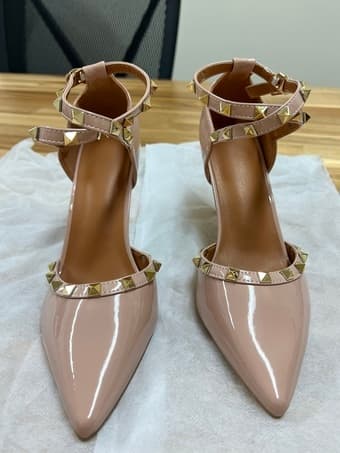 NEW Classy Spiked Decor Valentino Style Heels 1