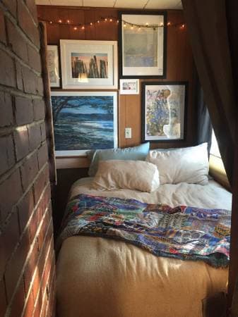 Opening in conveniently-located Palo Alto cooperative house 1