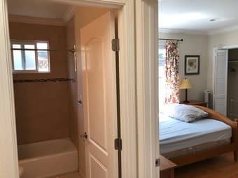 Private Bathroom, Furnished Room 3