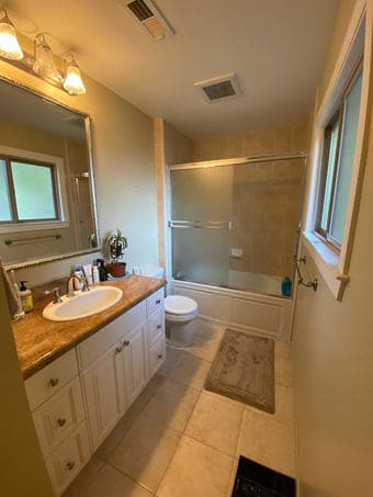 [Female] Gorgeous Bedroom with Private Bath in RWC (Feb 5 Move In) 3