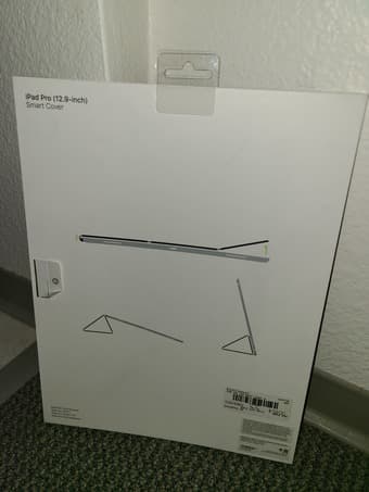 iPad Pro Smart Cover Navy (Sealed new) 12.9" 2