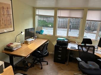 Room available all female grad house 2