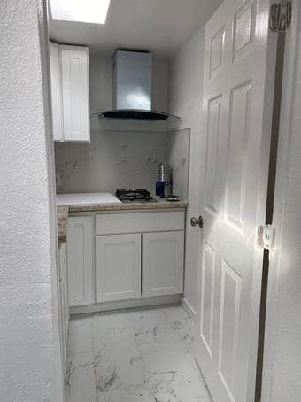 Palo Alto one room of furnished 2b1b, 18 minutes bike from campus 2