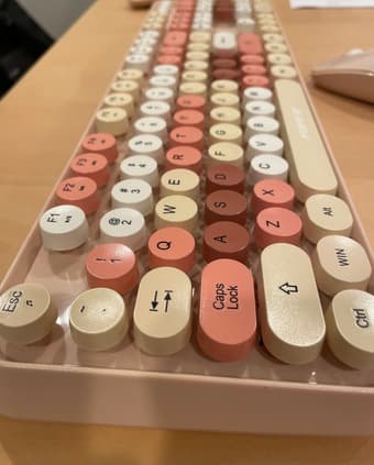 Retro bluetooth keyboard and mouse 2