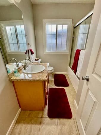 3 bedroom 2 bath house with large yard, 1 year lease minimum 2