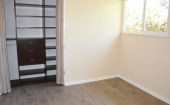 Offering one room in a fun shared house in Palo Alto 4