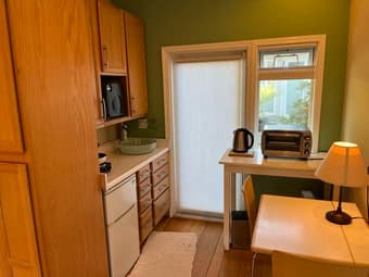 Studio 1br/1ba (250sqft) 15Min to Stanford, walk to downtown Palo Alto 1