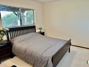 one bedroom suite(short term rental) 2