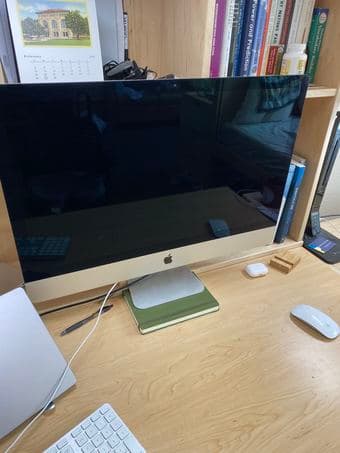 For Sale: Used iMac in Excellent Condition (Late 2015) 2