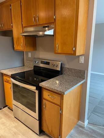 Looking for a roommate starting in March! 2
