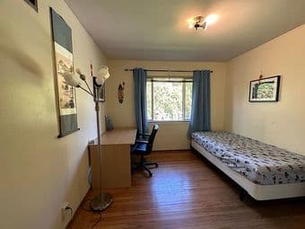 quiet palo alto house but still close to all shopping area 1