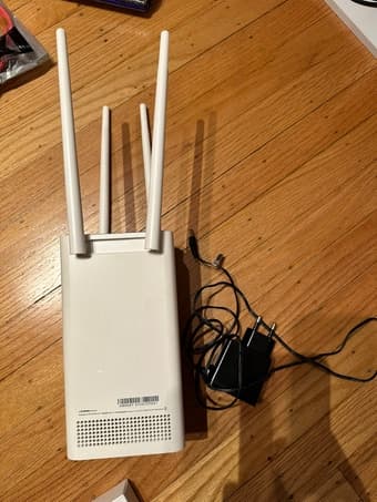 Wifi Router (802.11ac / 2600Mbps / 4 Antennas) 1