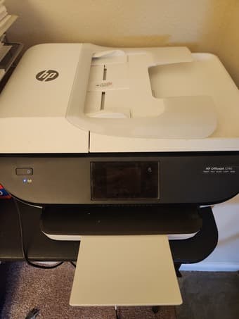HP Officejet 5746 3-in-1 Wireless Printer 1