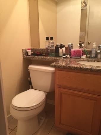 Private room and bathroom in a beautiful home 3