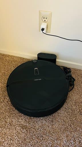 ROBOROCK Vacuum Cleaner 1