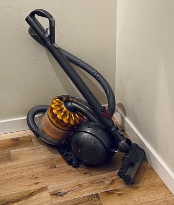 Dyson DC39 canister vacuum cleaner 1