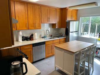 Room with a private entrance in a 4bed/2bath house - $1,225 2