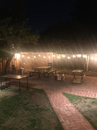 Beautiful furnished master bedroom next to campus (<1 min bike) 4