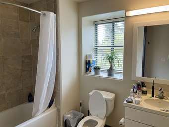 Munger 2nd Floor Private Bed/Bath in 4 bd/4.5ba Sublet Summer 2023 3