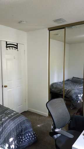 Furnished room in Palo Alto shared house, Available May 1st 4