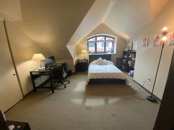 2 BR / 2BA Air Conditioned Apartment in Munger Graduate Housing 3