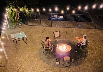 Upstairs in large house w/ pool July 1, Linfield Oaks Menlo Park - $2, 3