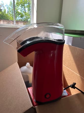 Popcorn Machine (never used) 1