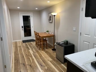 Newly renovated 2b1b furnished apt near YouTube in South San Francisco 1