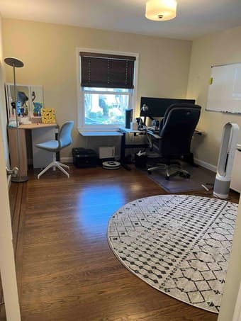 Bedroom in San Mateo house. Backyard, AC, dog friendly. Utilities inc. 4