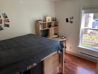 On campus sublet: June 25 - Aug 20 (Rains Apartment) 3