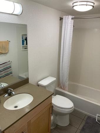 On campus sublet: June 25 - Aug 20 (Rains Apartment) 4