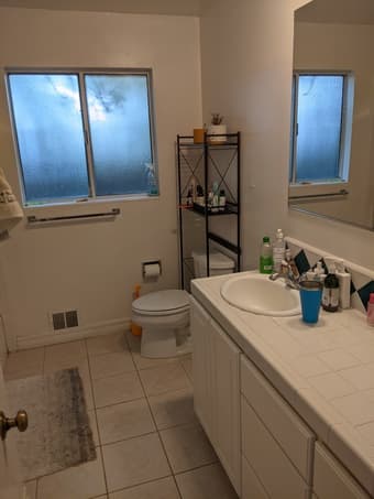 Room in 2bed/1bath Menlo Park available starting 7/1 4