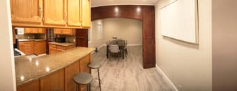 HOUSE 4 bed/2 bath in Redwood City, close to El Camino, 101, 280 2