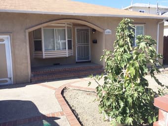 HOUSE 4 bed/2 bath in Redwood City, close to El Camino, 101, 280 4