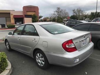 Toyota Camry LE 2003 2