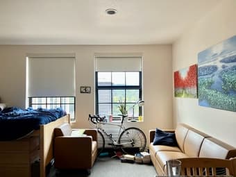 EVGR Premium Studio sublet June-August 2
