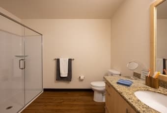 EVGR Premium Studio sublet June-August 3
