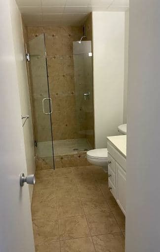 Private room in 3B/2B with A/C 5 min walk from campus May/June 3
