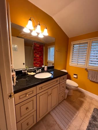 $900/month Room for rent in 5bedroom house Starting June 1st Sunnyvale 3