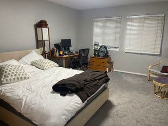 Beautiful Summer Sublet: 5 Bed 3.5 Bath 8m drive 11m bike to Stanford 3