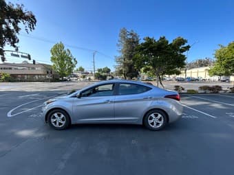 2015 Hyundai Elantra - Clean Title, Great Condition 4