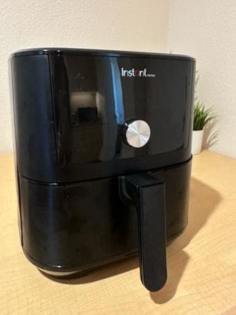 Air Fryer - Instant Vortex 1