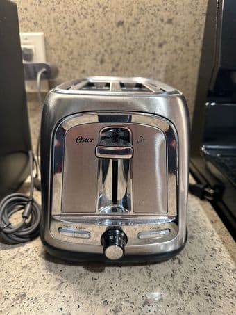 Oster 2 Slice Toster 1