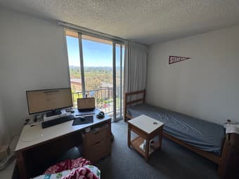Subleasing 1040 USD/month Room for Summer in Oncampus 2b1b Apartment 2