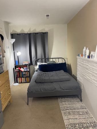 Room available for rent (minimum one year lease) 1