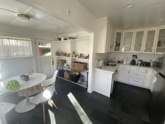 1 BR Summer Sublet in Sunny Off-Campus 4 BR/2 Bath House 2