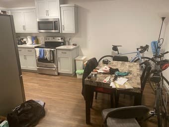 Furnished room with bathroom in 2 BD/2.5 BTH for July and August 2023 1