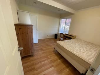 Furnished room available in Menlo Park 1