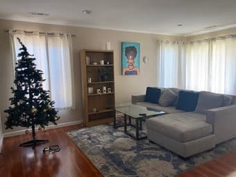 Private Bedroom w/private bathroom in East Palo Alto 4