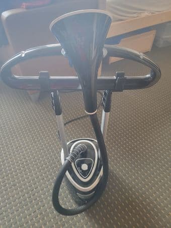 Professional Steamer for Clothes 1